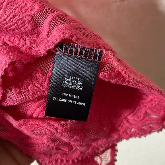 Torrid Pink Sheer Mesh Embroidered Peplum Kimono Blouse Size 1X Boho - Picture 5 of 7